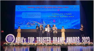 Chuyên gia tư vấn đầu tư trình độ thạc sĩ tại Singapore